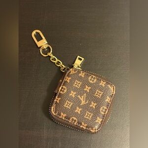 Designer AirPods Case Holder Brown Mono